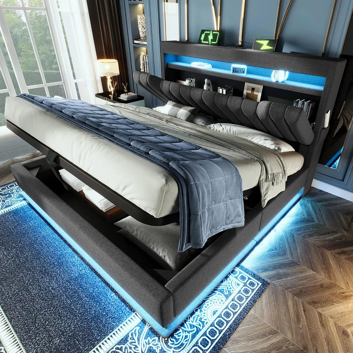 Letto imbottito e struttura letto rivestita — con schienale, con porta USB, display LED, 160 × 200 cm