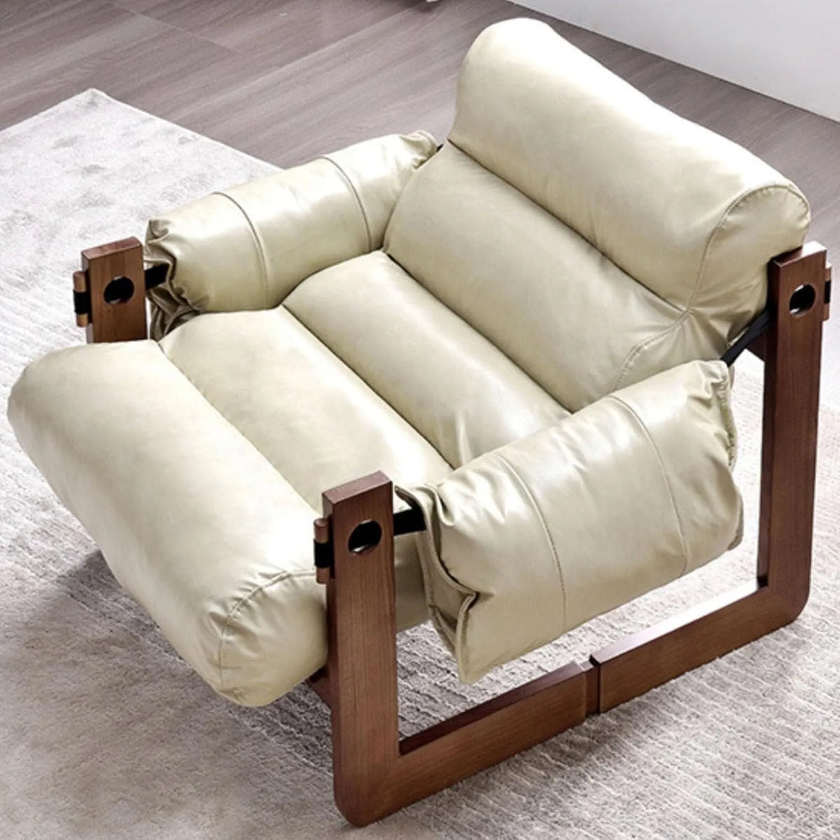 Divano – beige, rivestimento in pelle