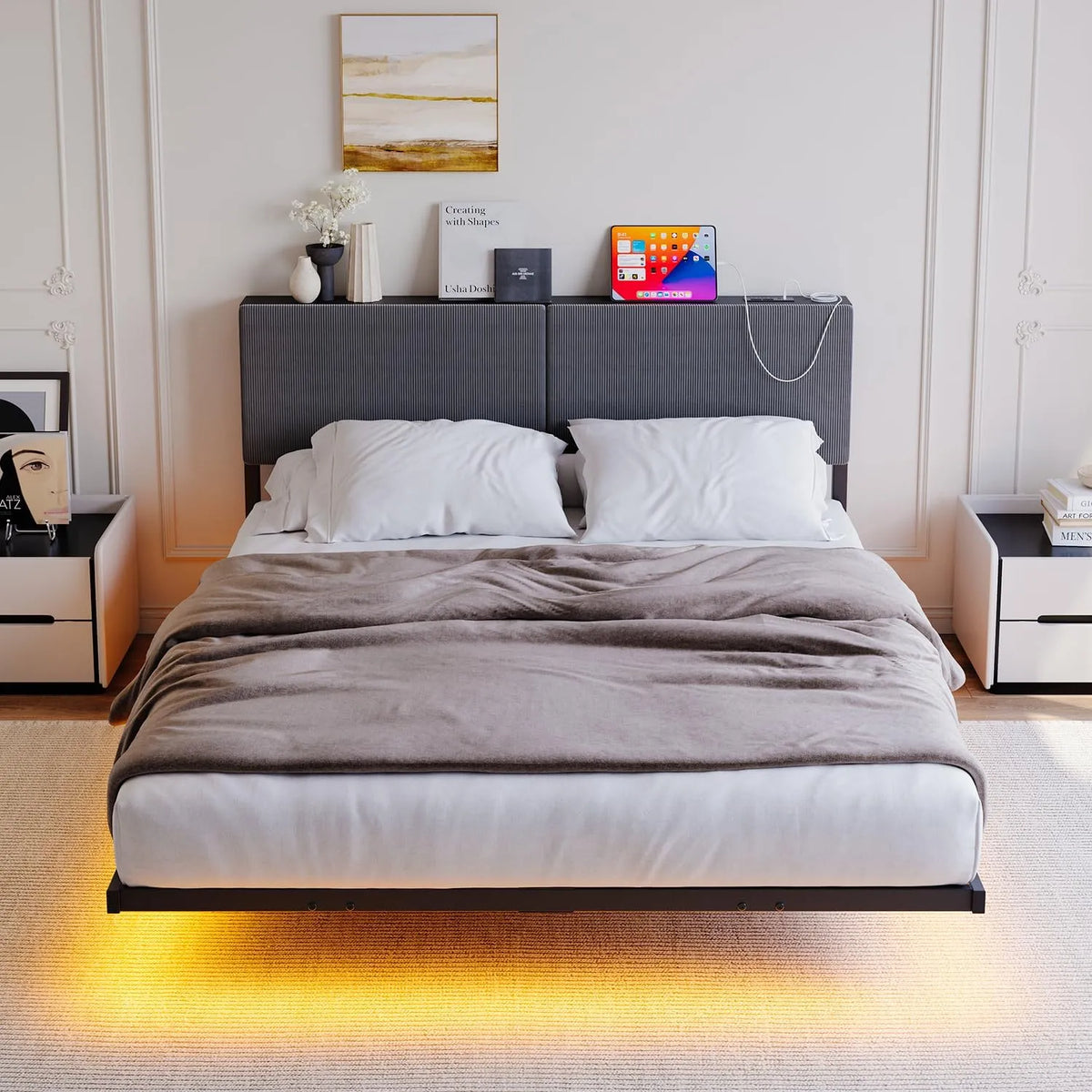 Struttura letto e giroletto matrimoniale con stazione di ricarica USB e luce — con porta USB, display LED
